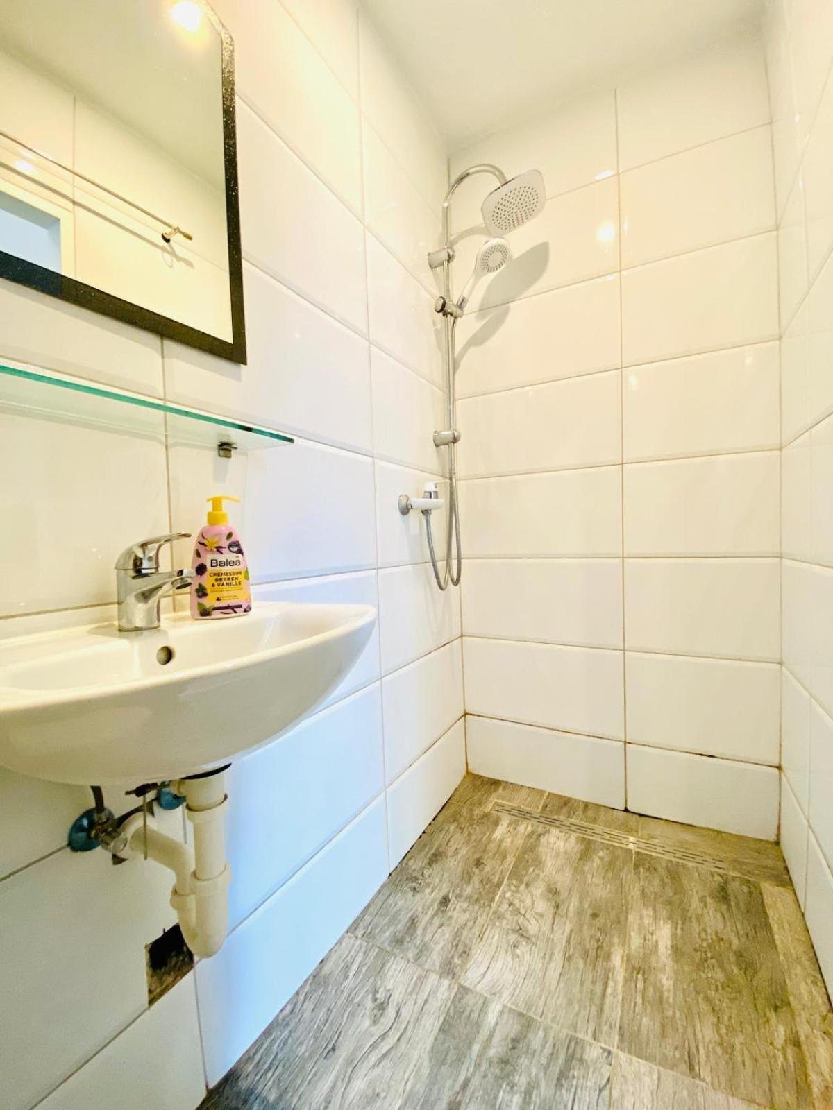 Cute 1Br Apt - 10 Mins Walk From Downtown Vienne Extérieur photo